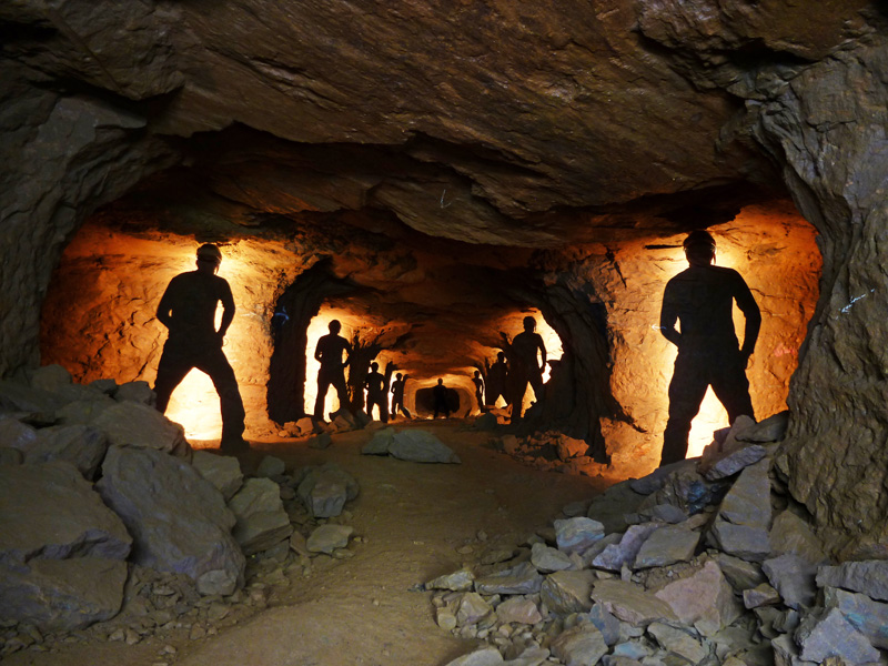 Jeu de lumière dans une mine de fer