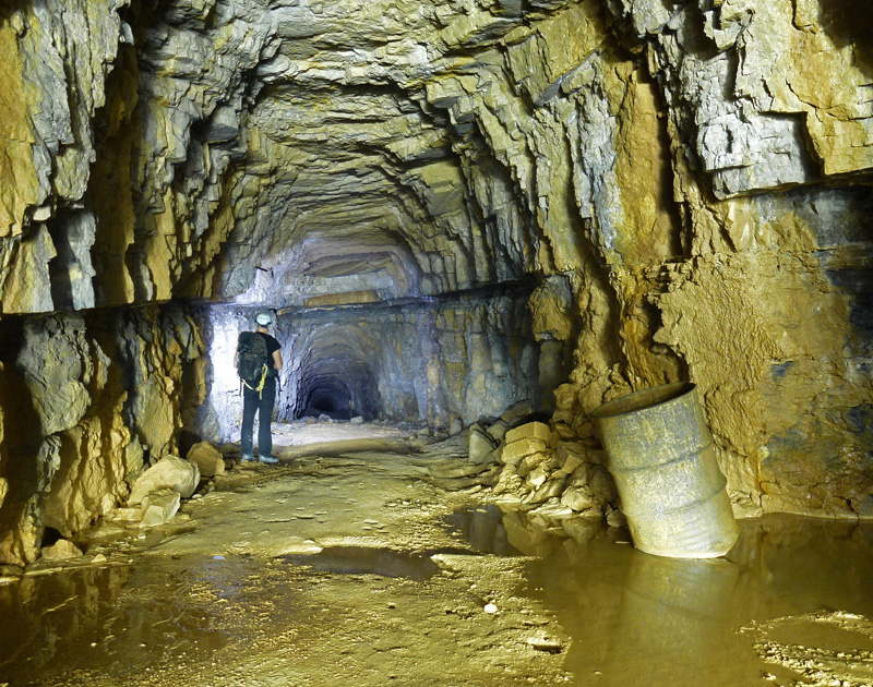 Ancien tunnel ferroviaire