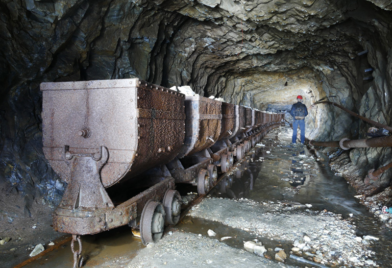 Ancienne mine de plomb-argent-zinc